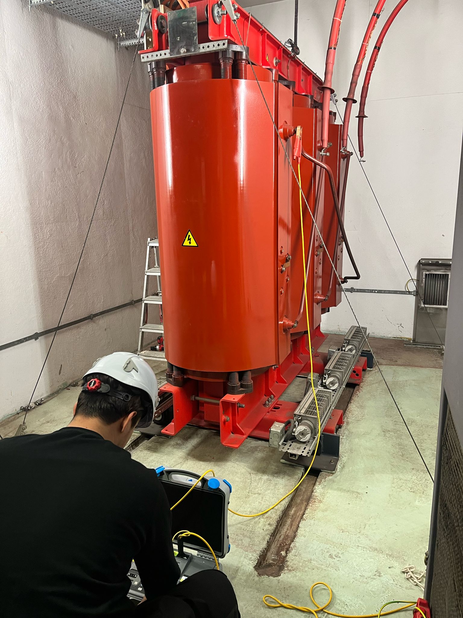 Kuru Tip Dağıtım Trafosu Test ve Bakımları